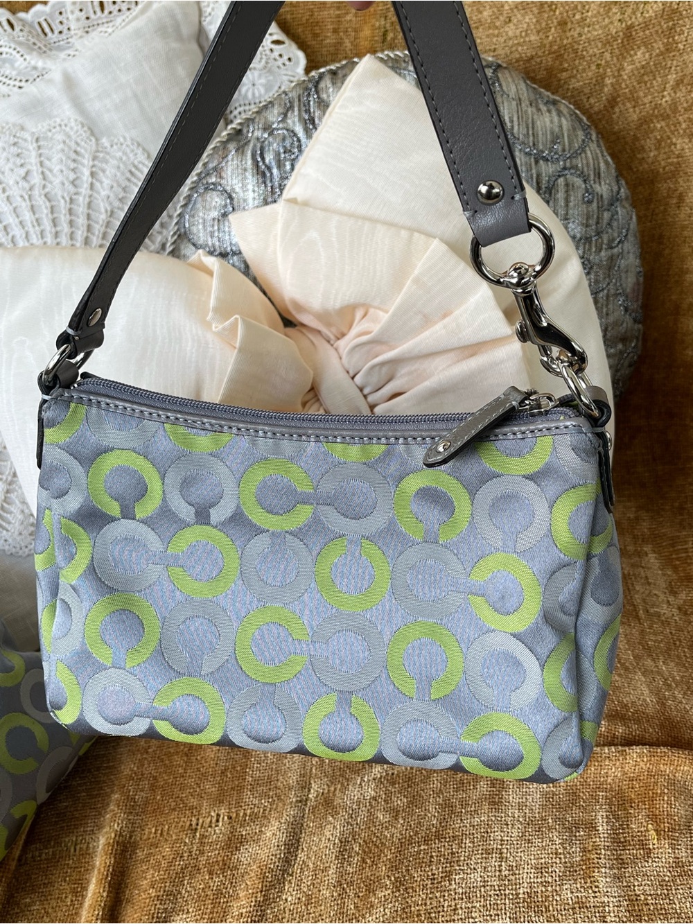 Coach Op Art Gray 🩶💚 Lime Signature Jacquard Mini Shoulder Bag Y2K, EUC - Picture 4 of 13